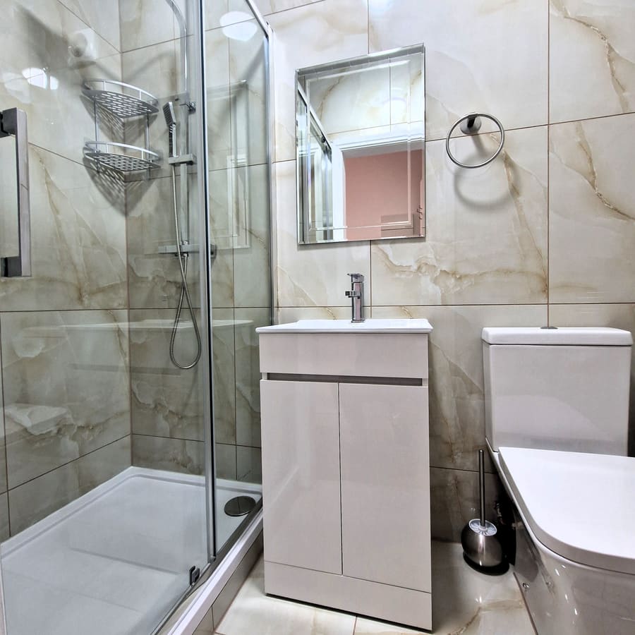 Private en-suite